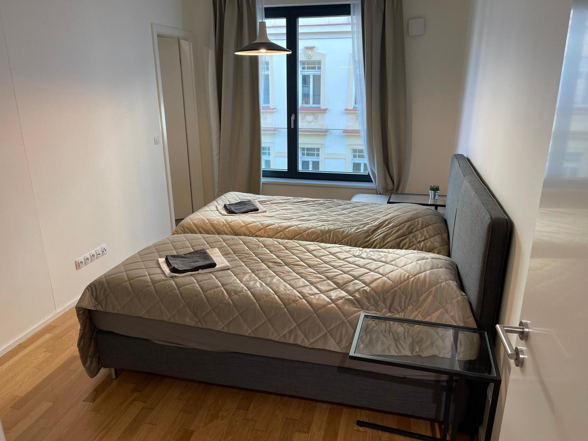 Apartment 4 Room, 2 Bath, Parking Praha Exteriér fotografie
